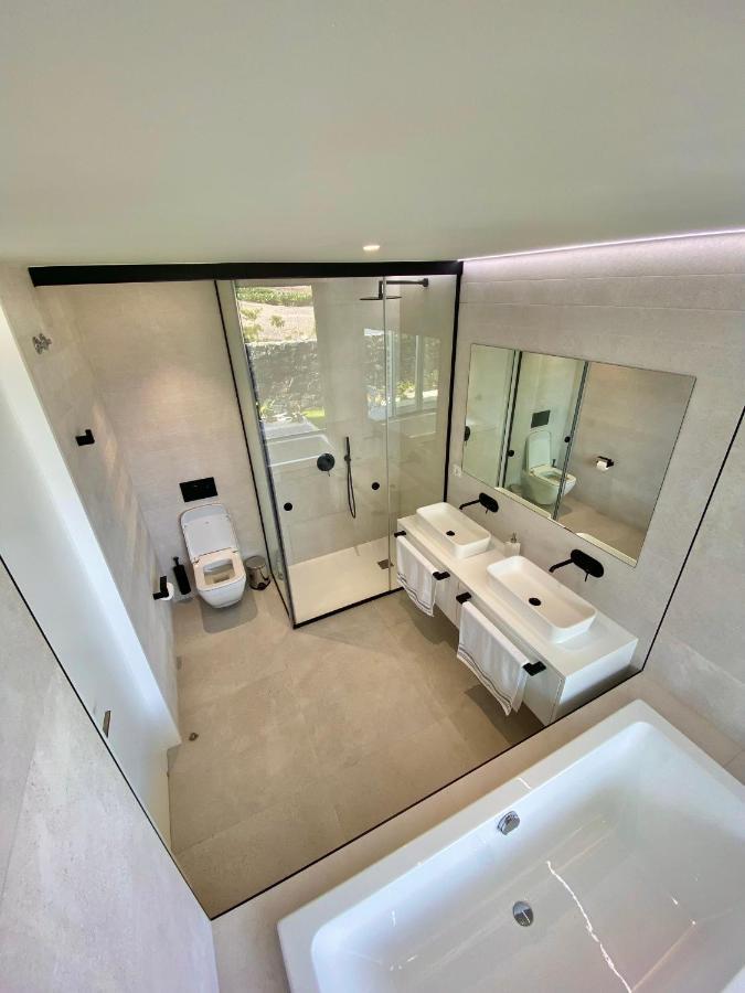 Rocavista - Villa With Heated Rooftop Pool And Amazing Ocean View Costa Adeje  Εξωτερικό φωτογραφία